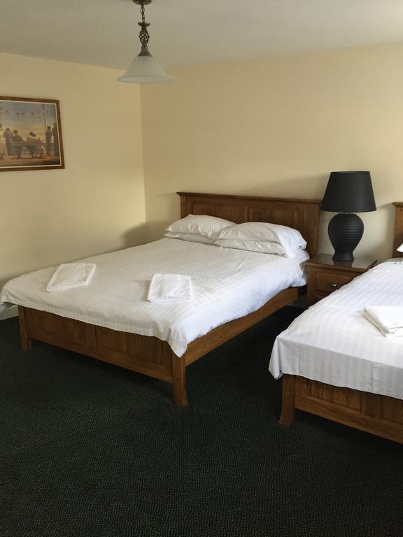 The Dorrington Hotel Halstead  Eksteriør billede